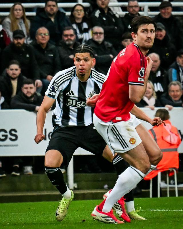 爱游戏体育app-【英超】曼联11打10遭绝杀！纽卡世界波送卡里克首败